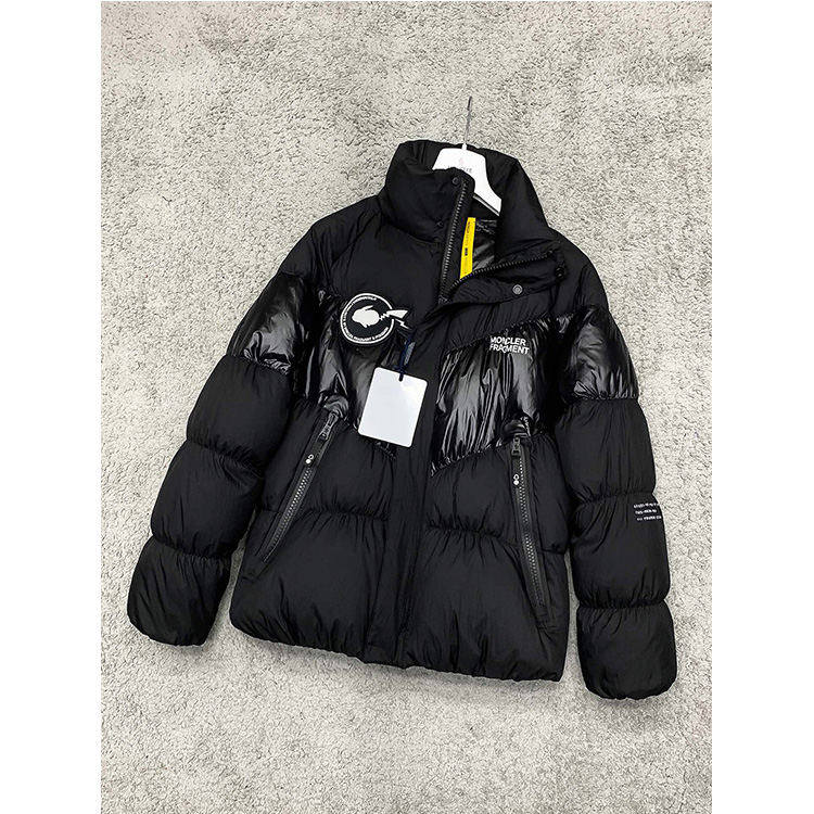 【モンクレール Moncler】 秋冬　ダウンジャケットメンズ レディース 